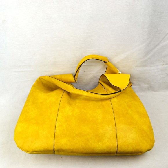 2 for 1 Shoulder Bag - Picture 2 of 3